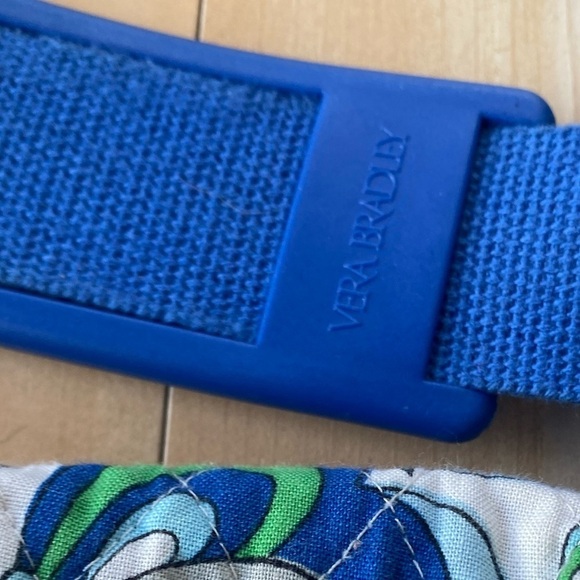 Vera Bradley Mediterranean White Messenger Bag Laptop Backpack Floral Shoulder - Picture 4 of 16